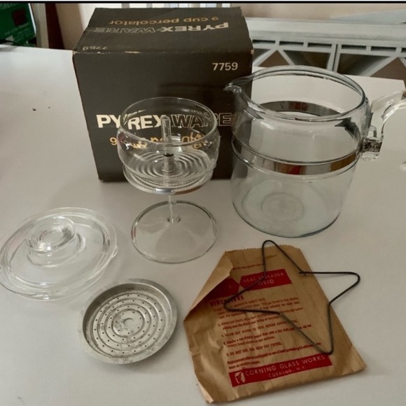 PYREX 9 cup glass coffee pot, coffee percolator model 7759 - Picture 1 of 4